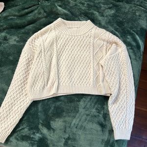H&M cable knit cropped sweater